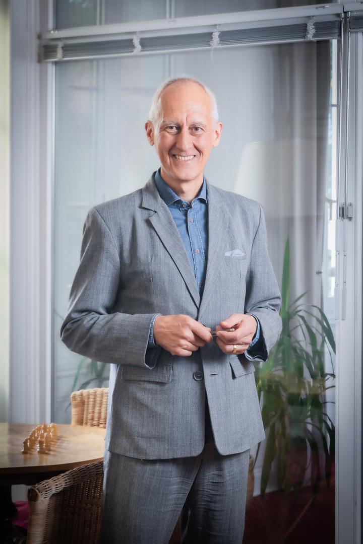 Michael Bolt - CEO HOTELA